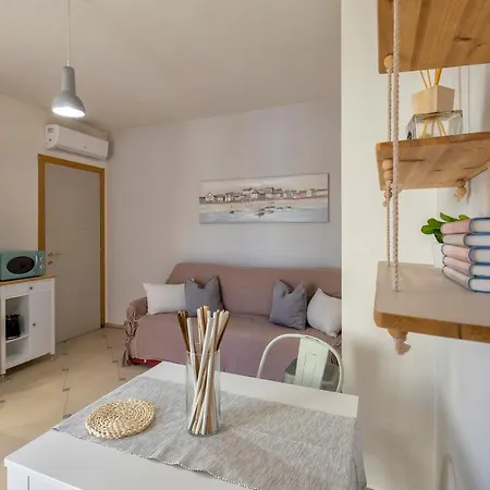 Antine 54 - Magnolia Holidays